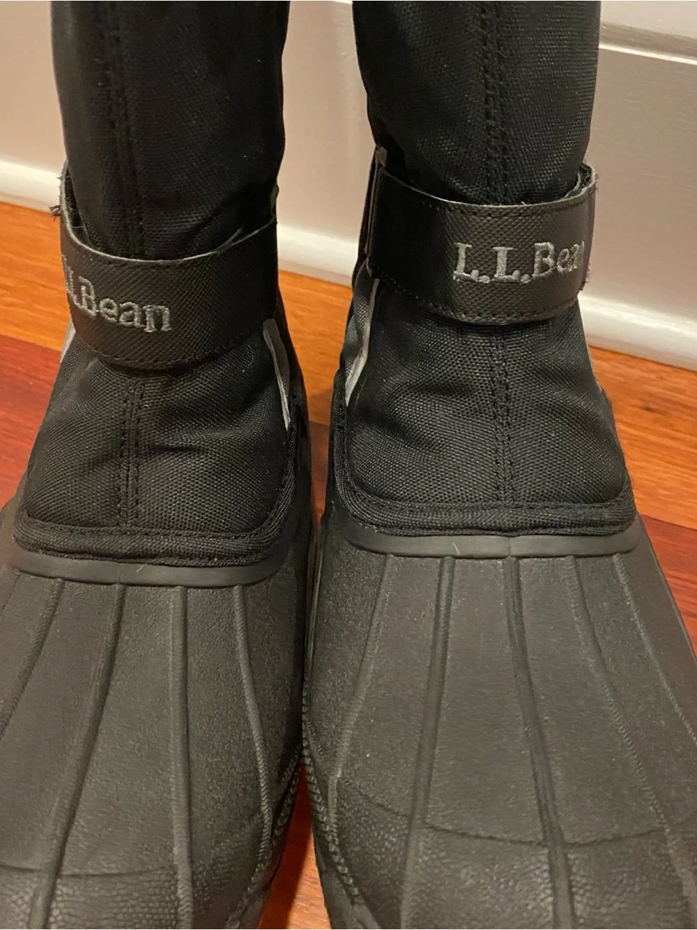 L.L. Bean Kids Black and Gray Insulated Snow Boots Northwoods